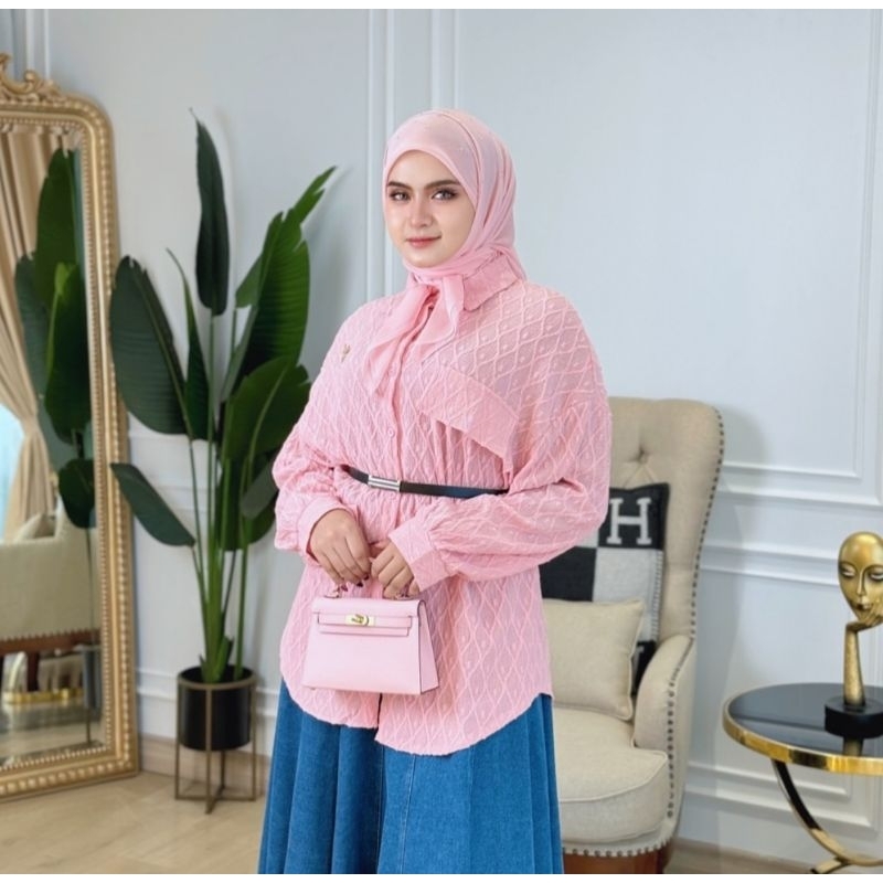 Blouse Embos By Shella Saukia