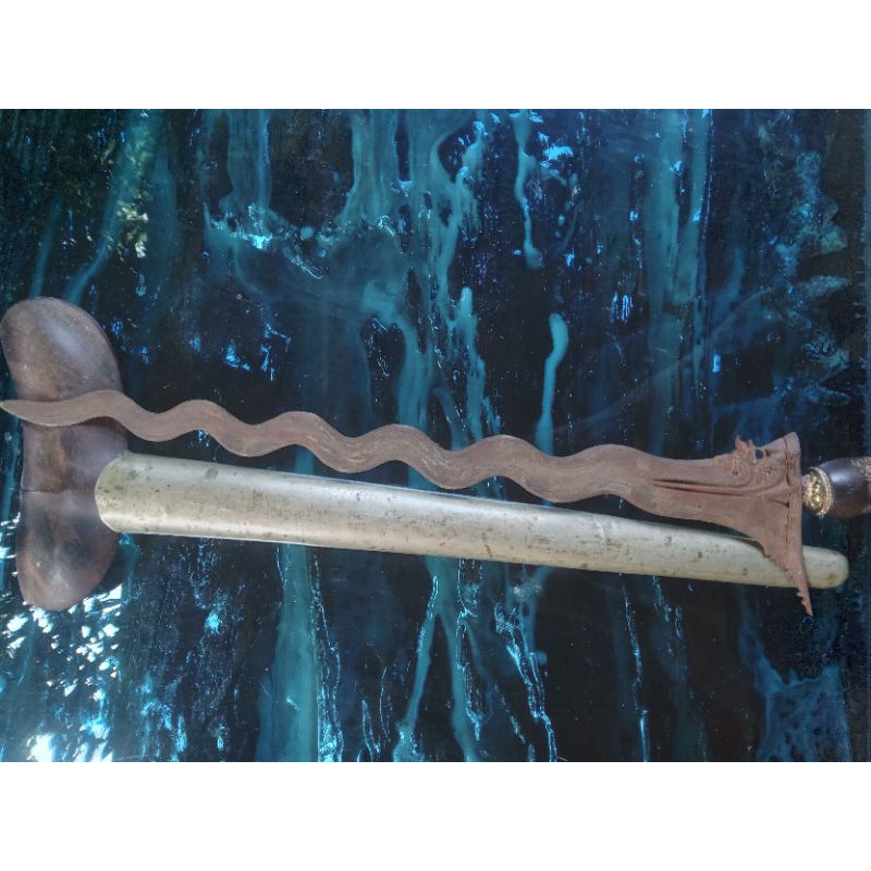 keris nogo siluman luk 13