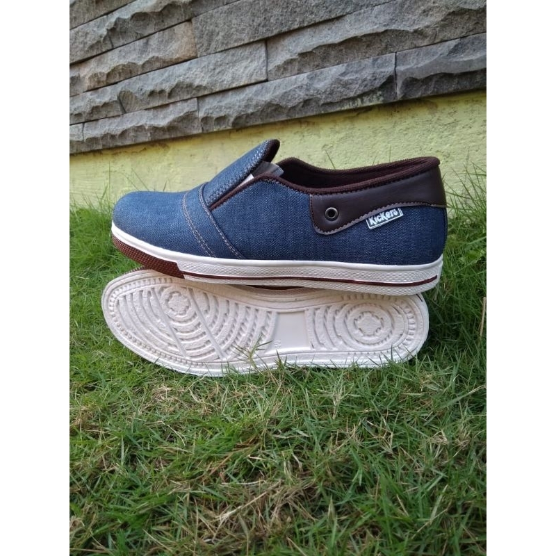 Sepatu slip on pria - Sepatu Fashion