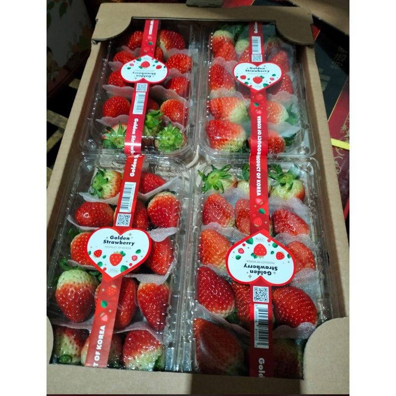 

Strawberry korea impor.