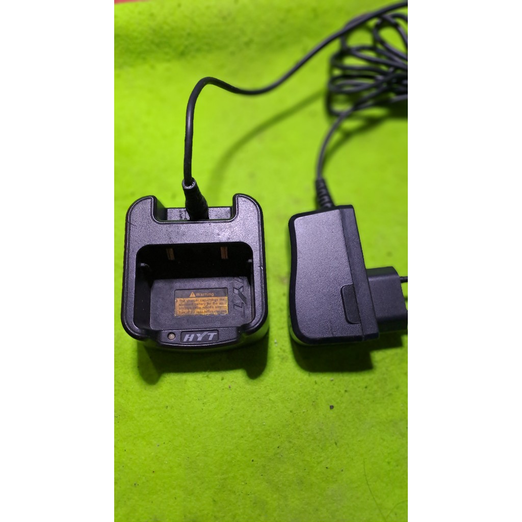 Charger Ht HYT TC508 Desktop tipe Hyt CH10L19   Casan Ht Hyt TC580 HYT TC518  Asli Ori Bekas  Hytera