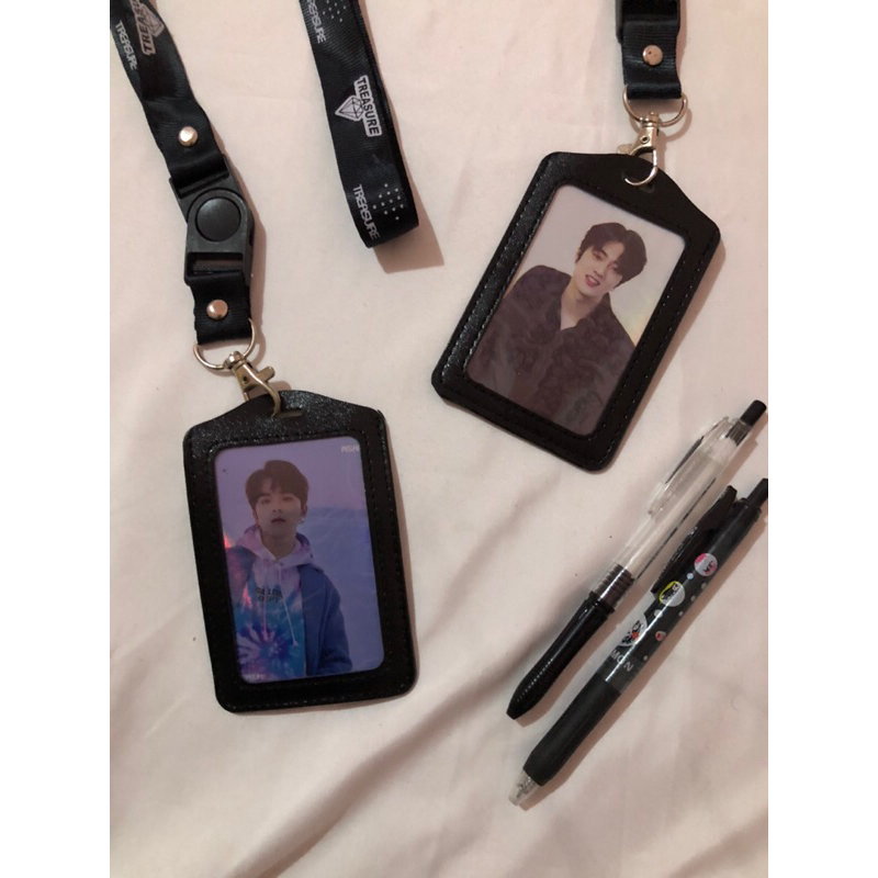 

[Neo.studio] Landyard Treasure Black FREE PHOTO CARD | Tempat Kalung Kartu | ID Card | Card Holder | Nametag