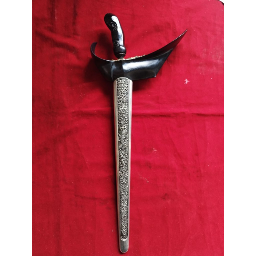 Keris Sepang Kinatah Emas Kamarogan pamor Keleng