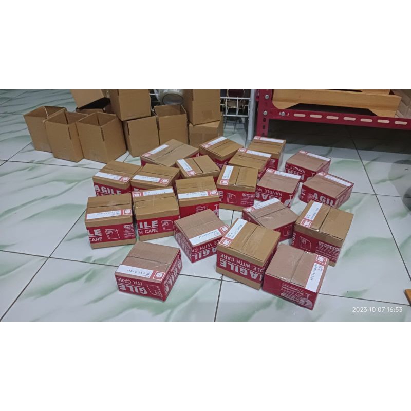 

PACKING KARDUS!!!!