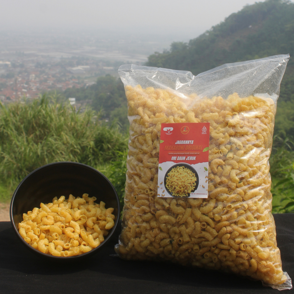 

Makaroni Original Daun Jeruk Snack Bandung Cemilan Viral 1kg