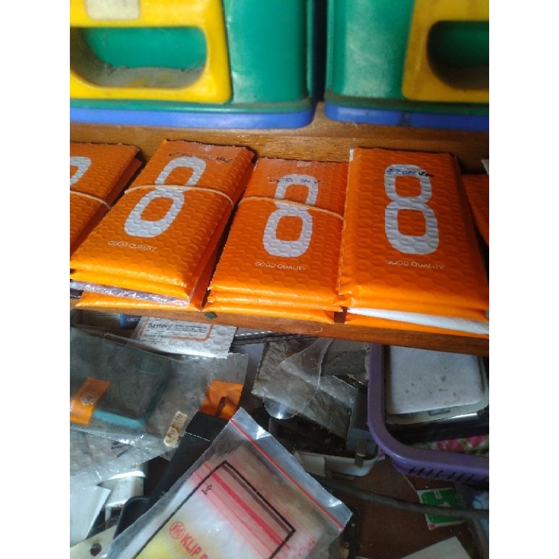 MELAYANI SERVICE HP ONLINE