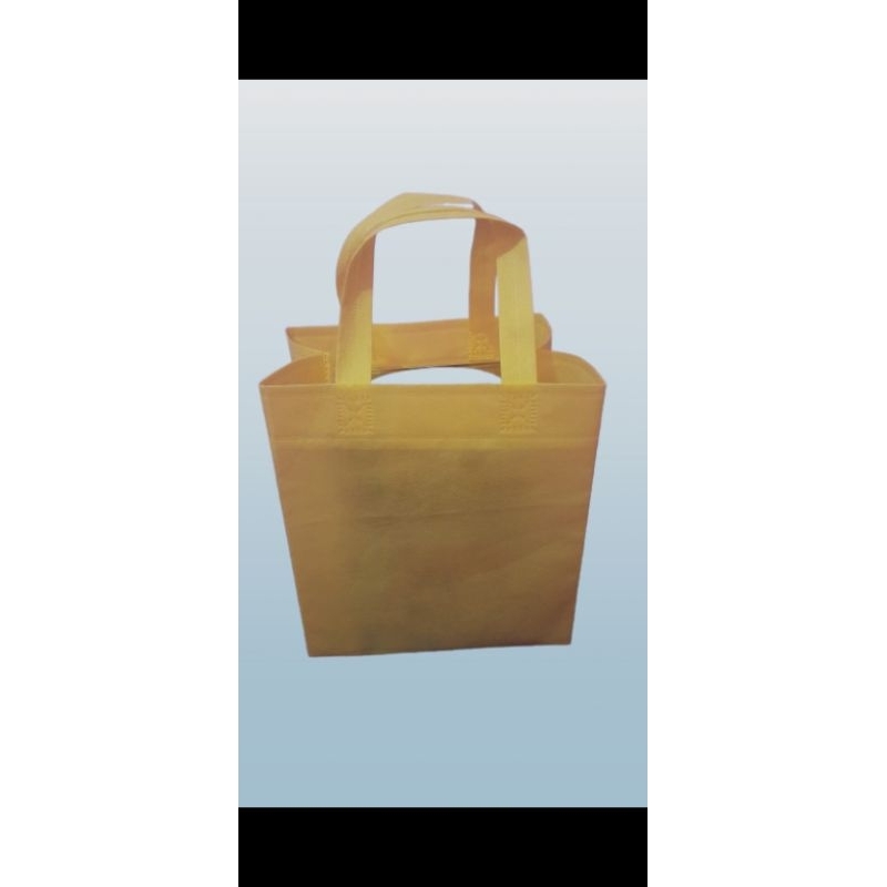 

TAS SPUNBOND/ TAS MURAH/ TAS PARCEL