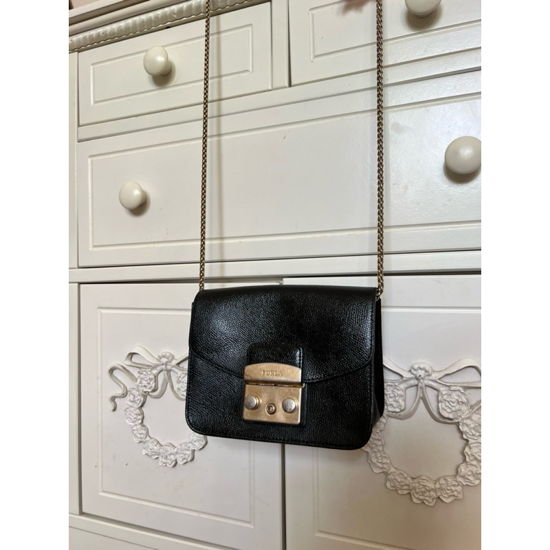 furla metropolis original preloved , black