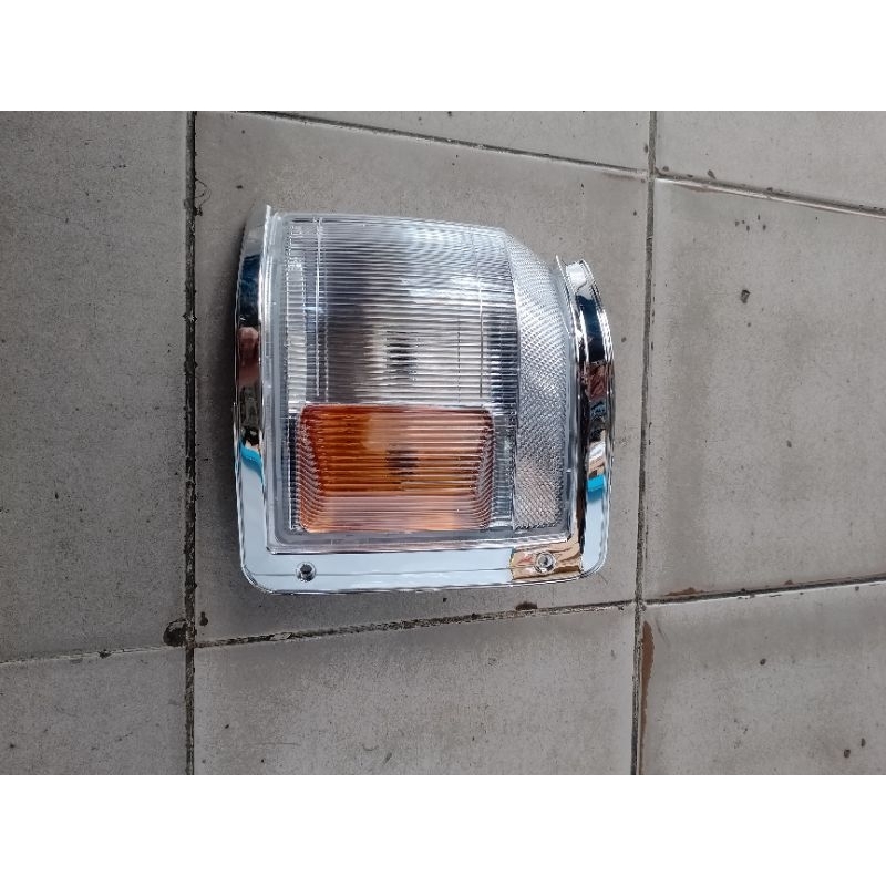 mika lampu sein mobil kijang grand kiri