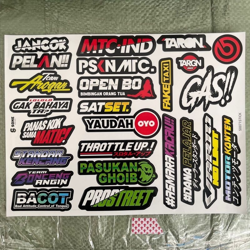 ￼1 LEMBAR ISI 25 PCS STICKER RACING / STIKER PACK MOTOR / STIKER MOTOR / STICKER BALAP / STIKER VARI