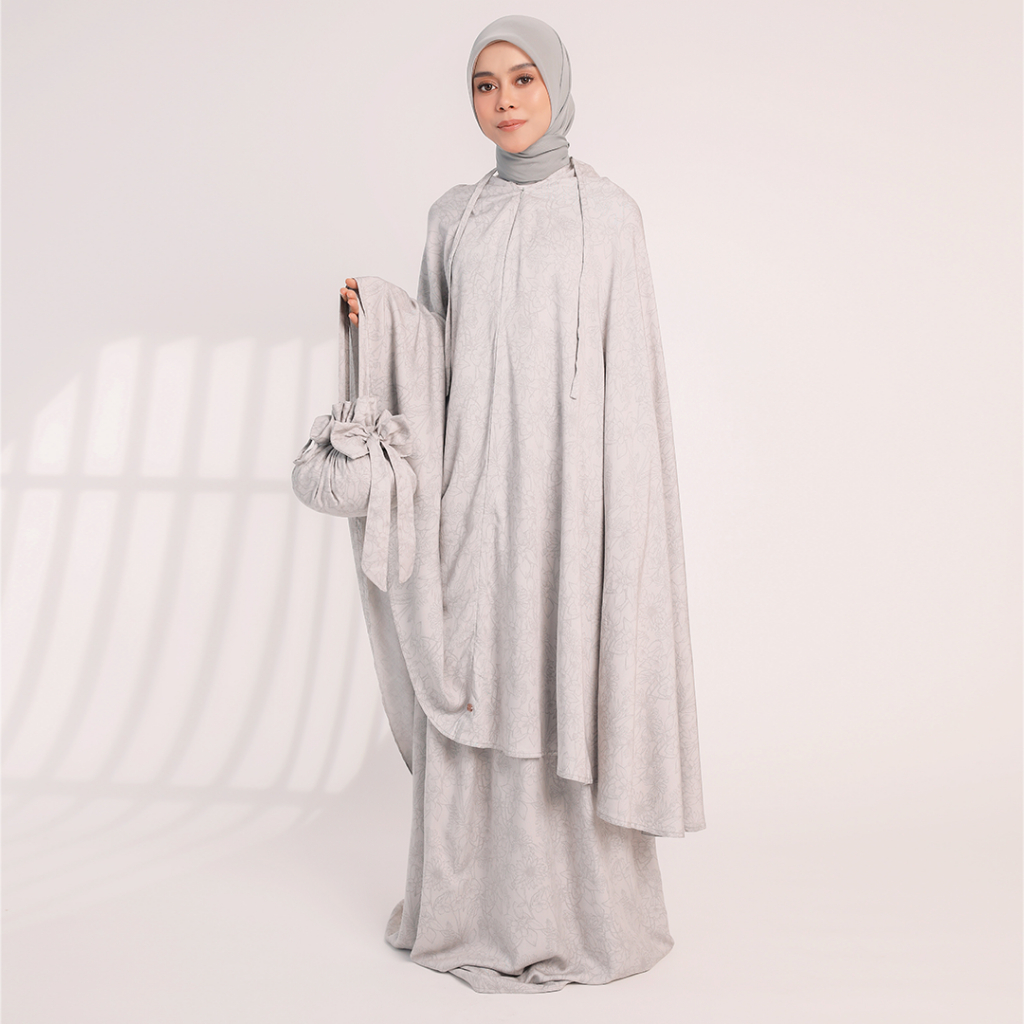 Lozy Hijab - Kejora Prayer Set (Mukena Motif Rayon 2in1 Lozy x Lesti Kejora)