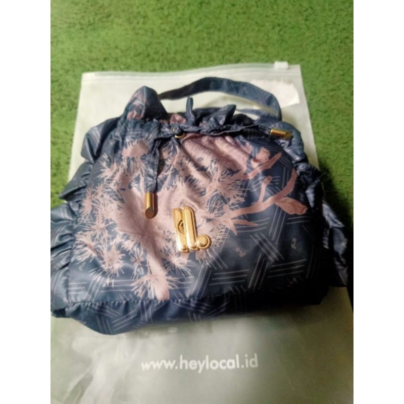 Heylocal bloom travel | Mukena Premium | Mukena Travel | Free sajadah | By Heylocal.id