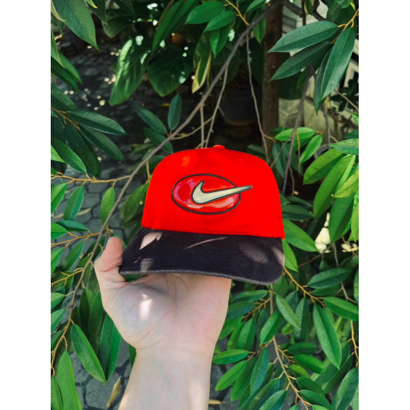 Topi Nike Bubble Vintage