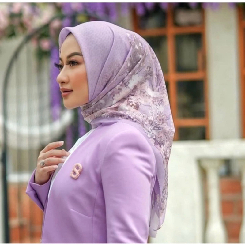 Preloved New york lilac Buttonscarves