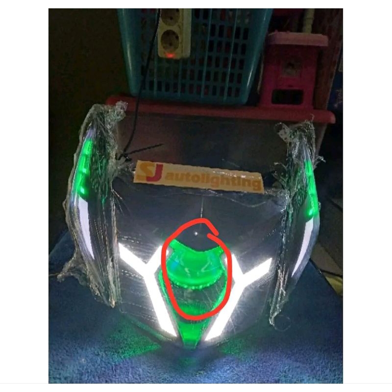 reflektor beat karbu LED projie by reques