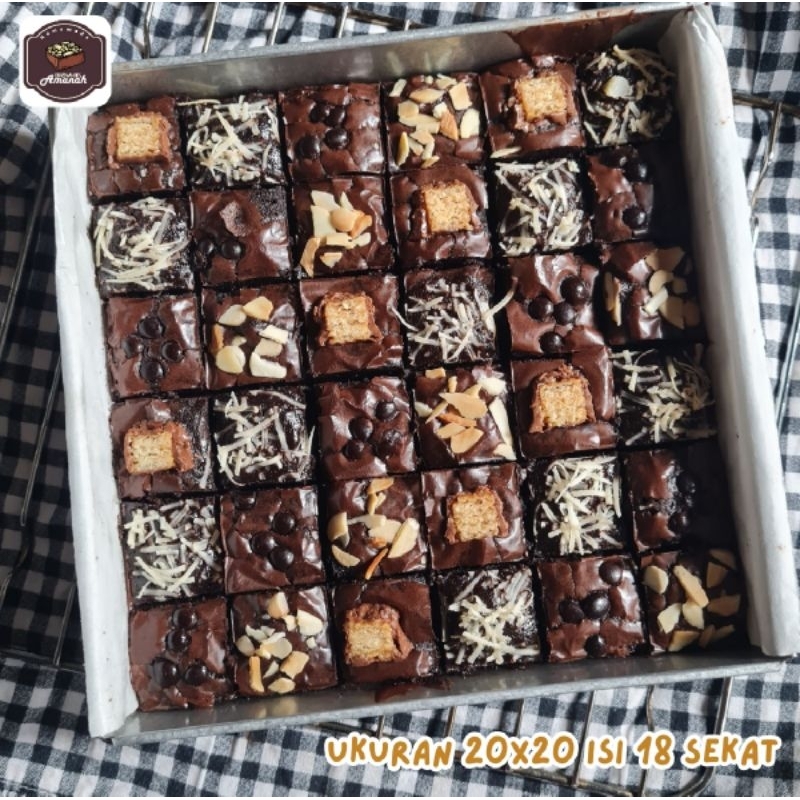 

FUDGY BROWNIES PANGGANG/BROWNIES SEKAT FOURTOPP ENAK DAN MURAH