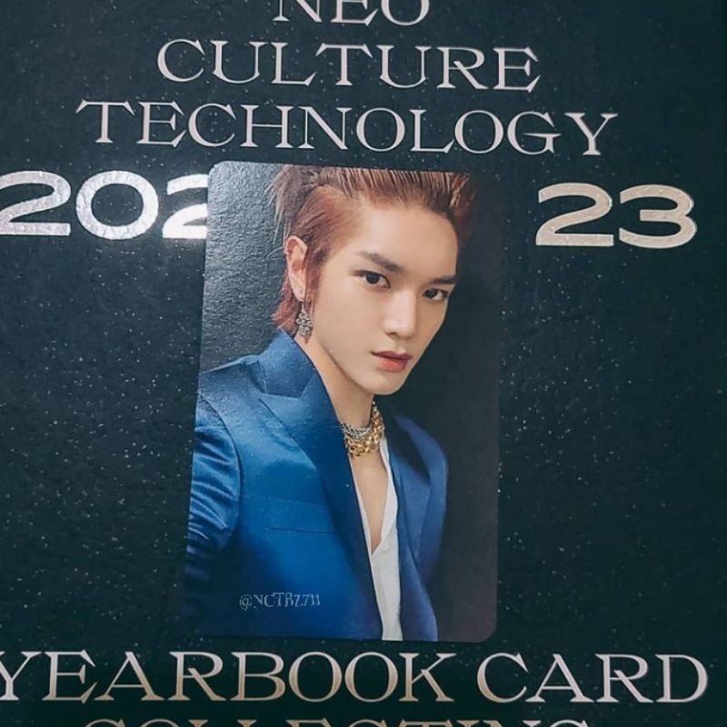 Taeyong NCT 2020 Yearbook Collecting Book pc
