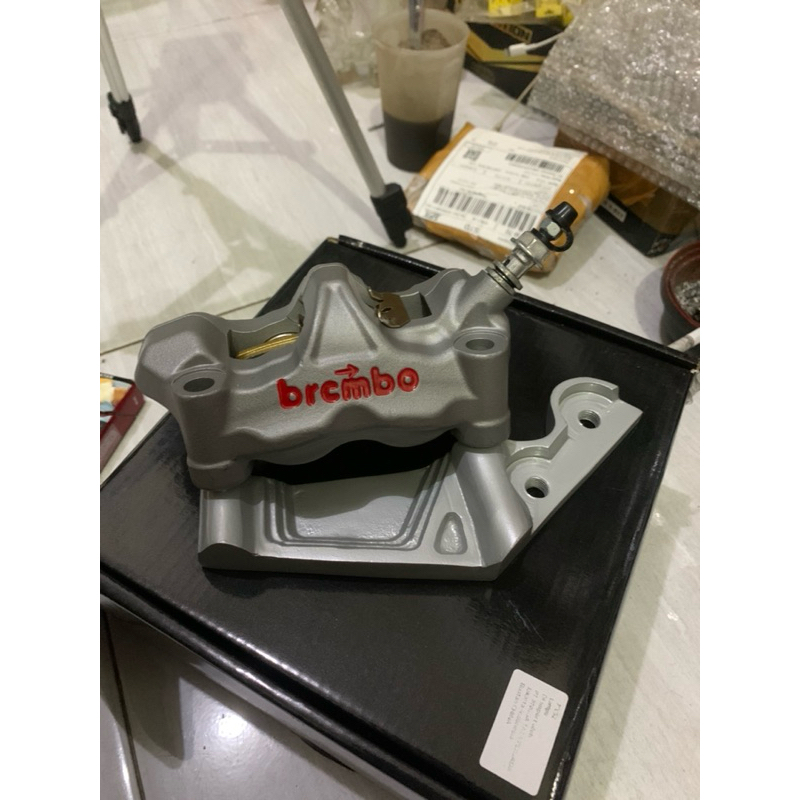 KALIPER BREMBO SET BREKET UK 300mm PNP RX KING OLD LAMA