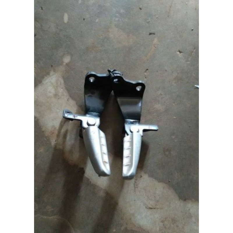 footstep Bustep blakang Mio j Mio GT 115 soul GT 115 Fino fi 115 copotan ori