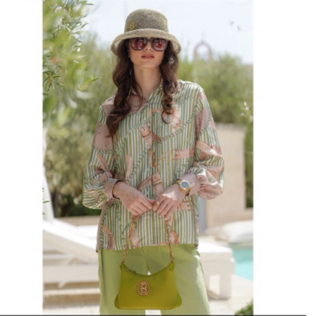 THE CHAIN LA BELLA SATIN SHIRT