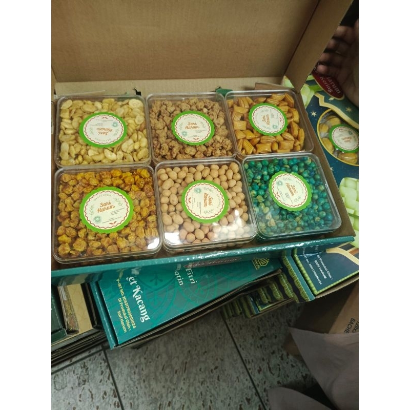 

PAKET KACANG SARI HARUM ISI 6 TOPLES
