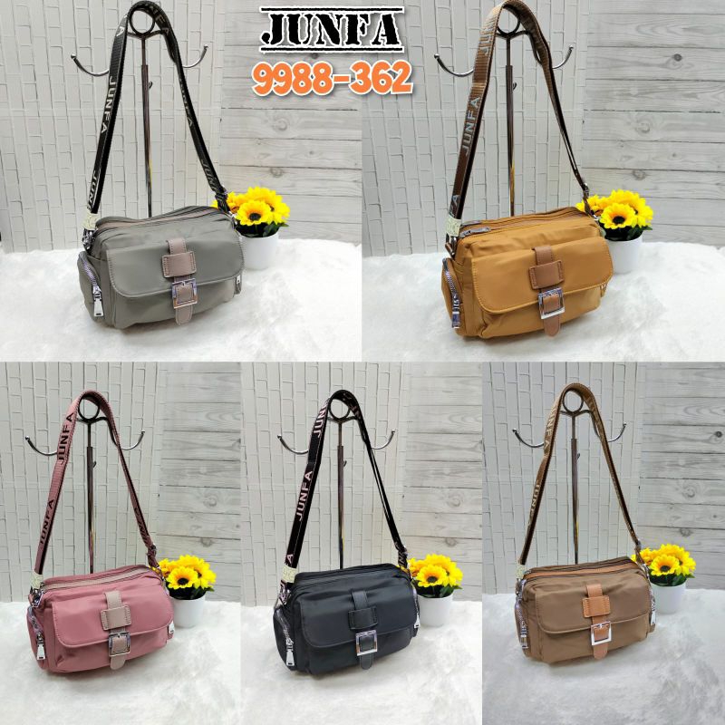 Tas wanita selempang junfa mini parasut 9988-362