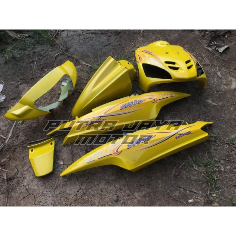 bodi mio sporty th.2004 kuning kap mio sporty dek bodi set mio sporty lama bodi set mio fullset stri