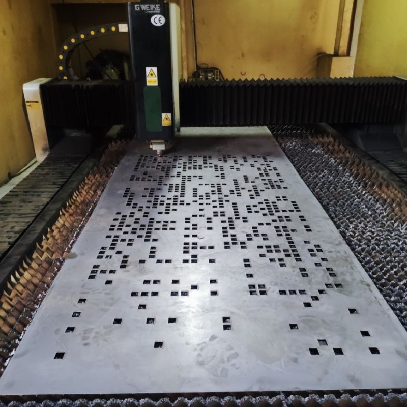 Plat laser cutting custom