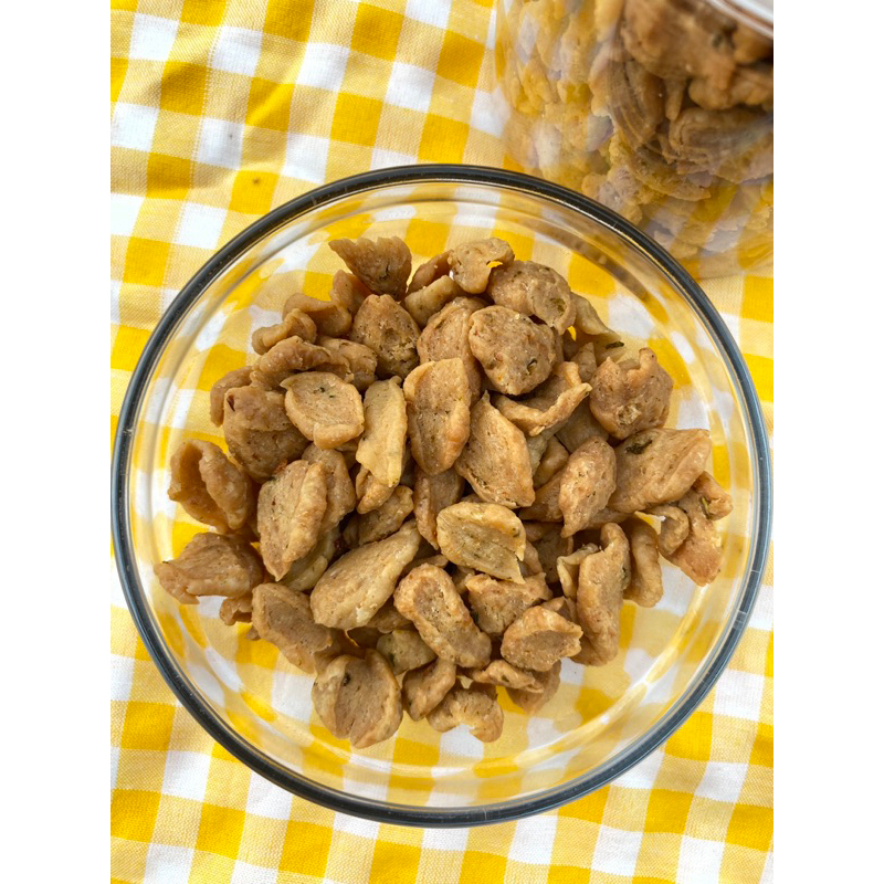 

Kue Bawang Gunting Premium