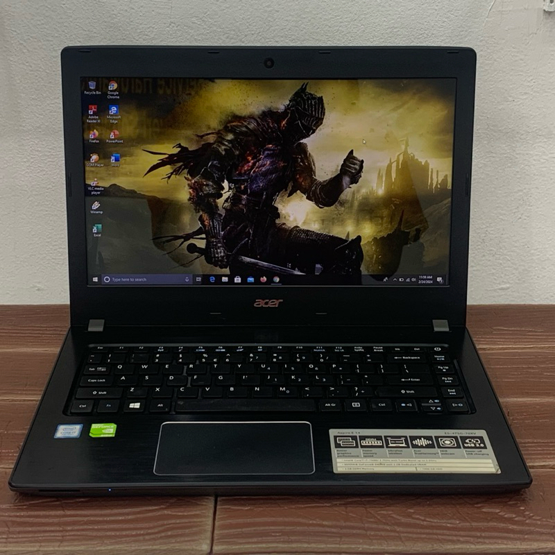 Laptop Gaming Ringan Acer ES14 Intel core i7-7500U RAM 8GB 256GB Nvidia 940MX