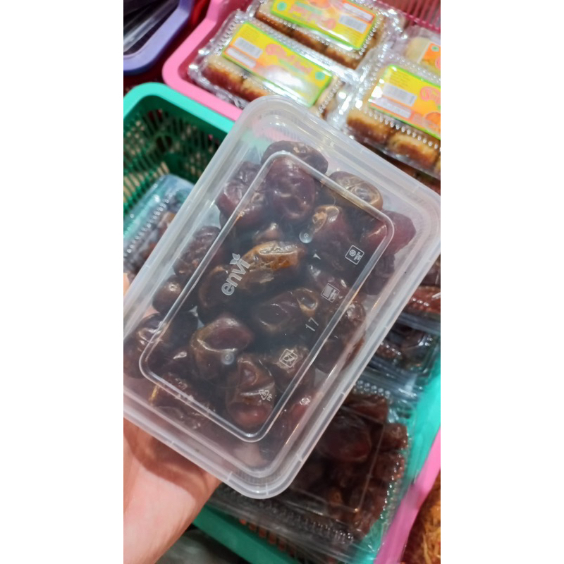 

Kurma Asli Enak & Lembut