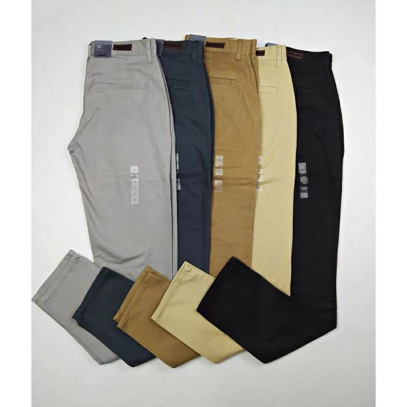 celana chinos details