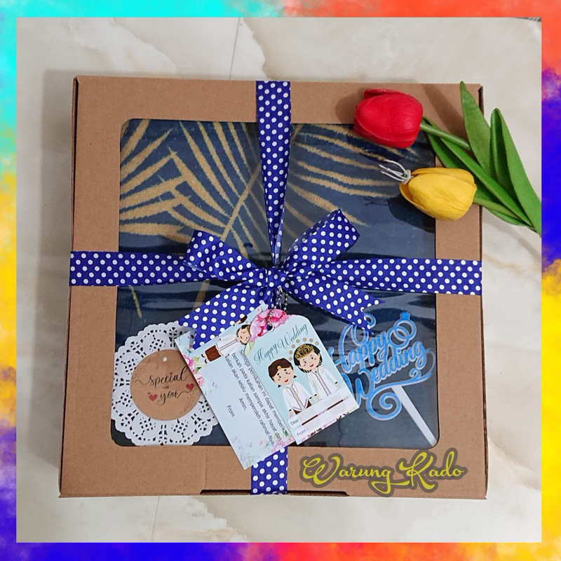 

Hampers Selimut | Hampers Lebaran | Kado Pernikahan Ulang Tahun Wisuda Anniversary Valentine Hari ibu Hari Guru