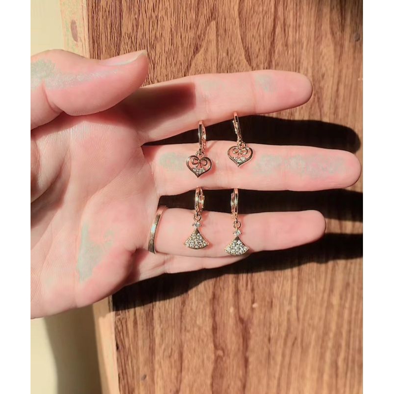Anting Klip Lapis Emas