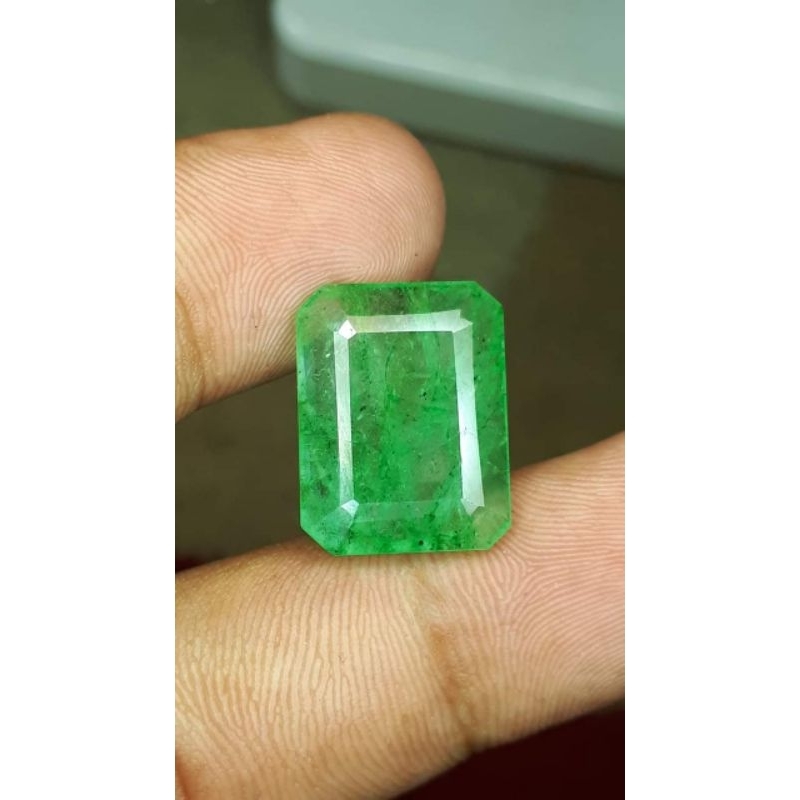 BATU PERMATA EMERALD BERYL / ZAMRUD COLOMBIA