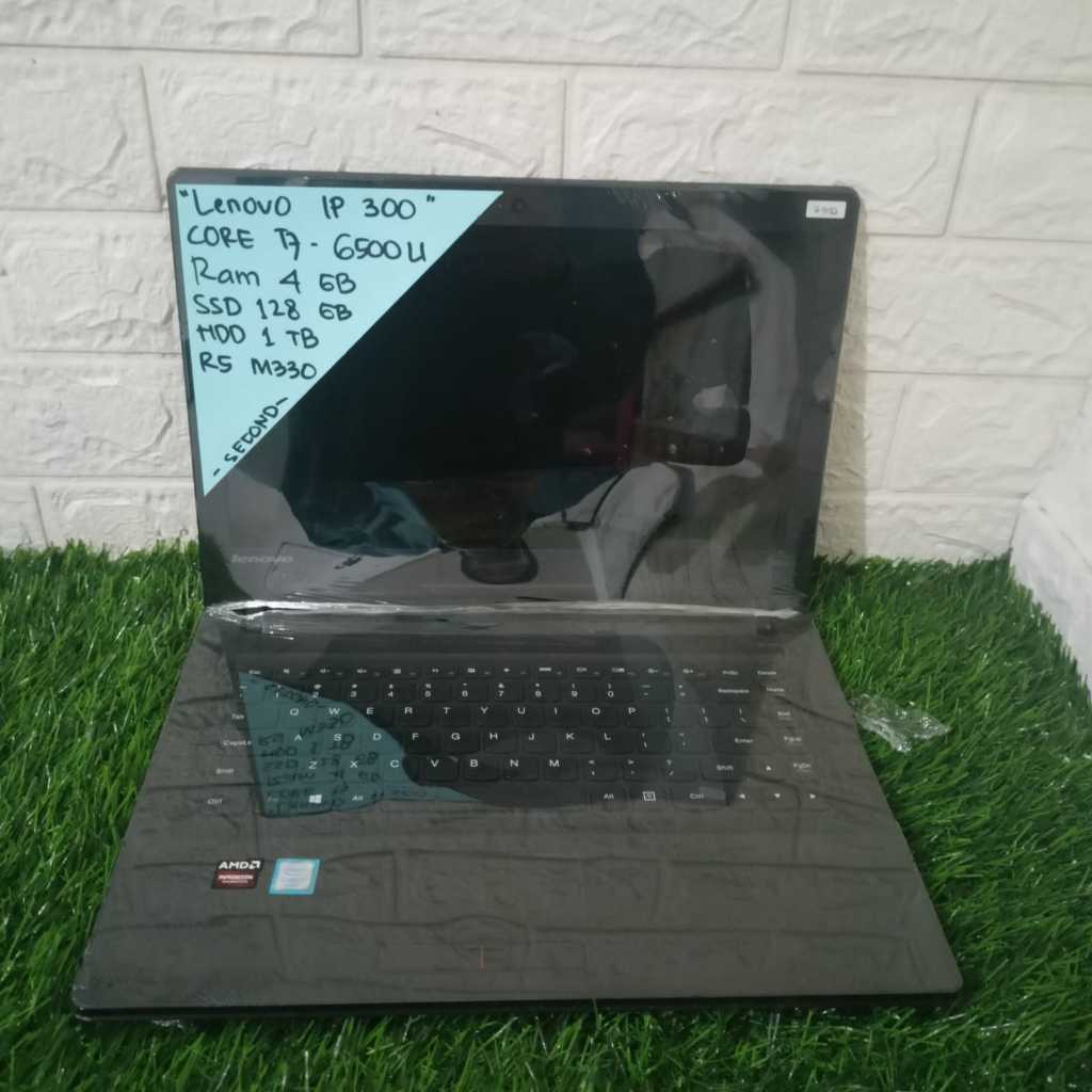 LAPTOP MURAH LENOVO IP 300 / CORE I7 /  4GB / 128GB R5 M330 (2992)
