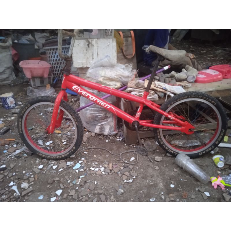 sepeda BMX 20"