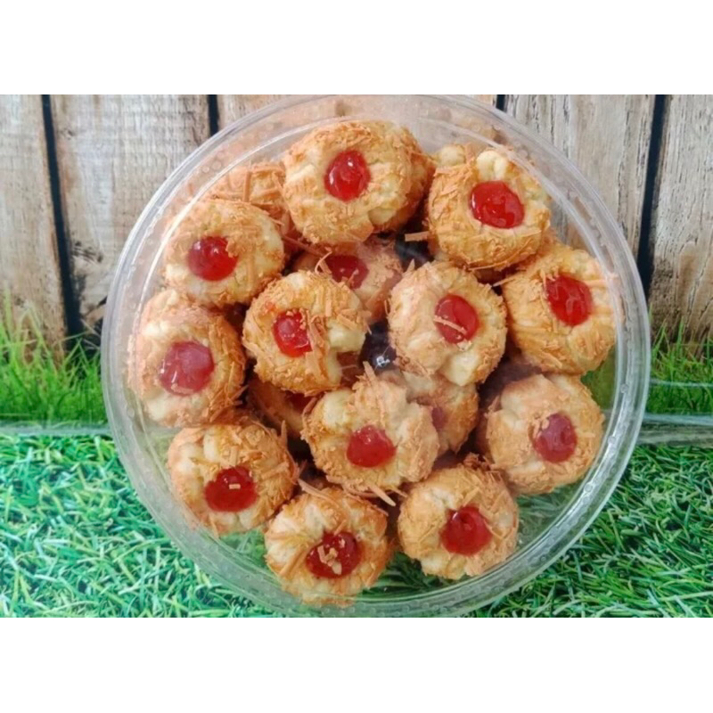 

kue strawberry keju/kue lebaran/kue semprit