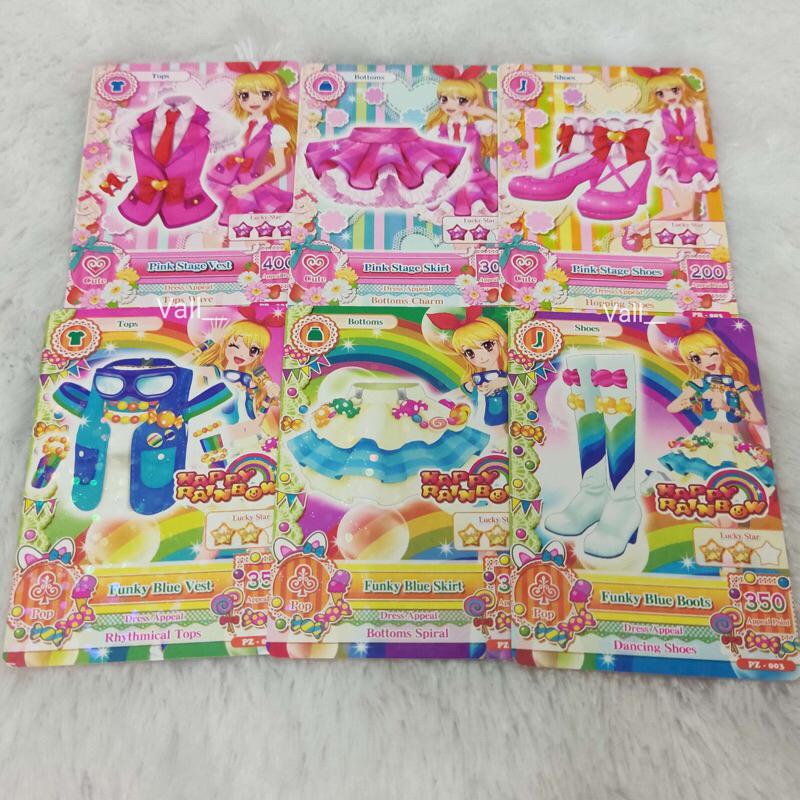 Aikatsu Ichigo Pink stage dan Funky blue
