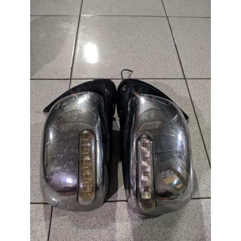 spion Toyota rush 2010