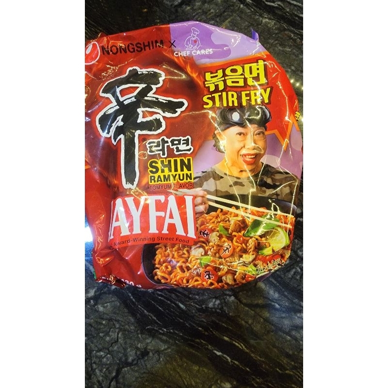 

mie pedas viral JAYFA SHIN RAMYUN HALAL