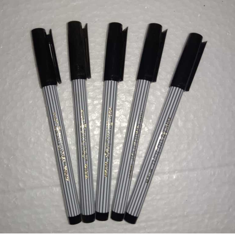 

PULPEN PILOT BALLINER HITAM ( SATUAN )