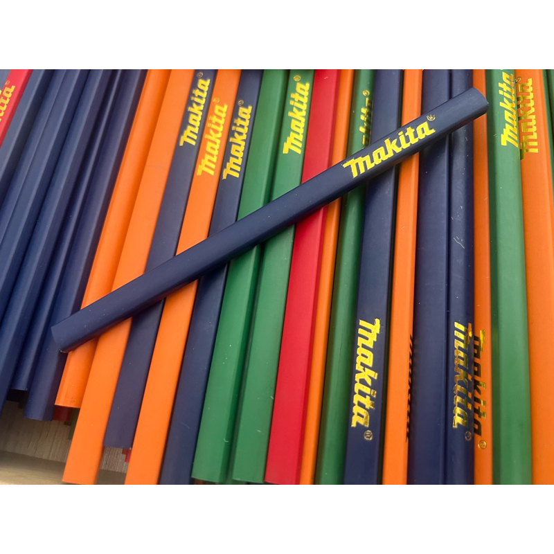 

Pensil Makita untuk gesek rangka dan mesin kendaraan