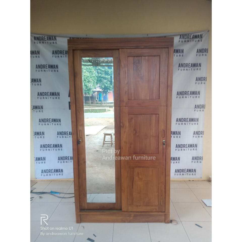 LEMARI 2 PINTU KAYU JATI PILIHAN SLIDING POLOS PINTU KACA SEBELAH (HARGA DP)