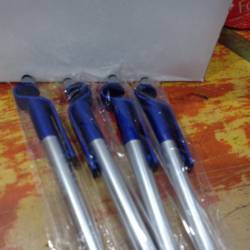 

Pulpen Promosi StayLus Standing Hp