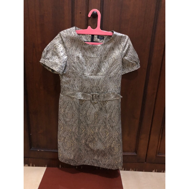 Dress/Terusan Gold Wanita