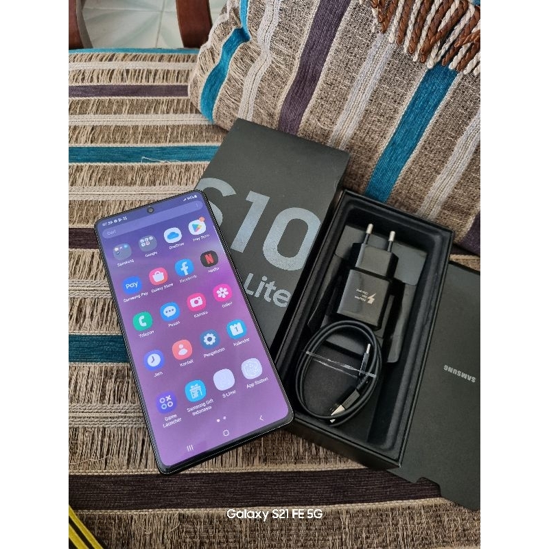 (Second) Samsung S10 lite Snapdragon 855 Fullset segel Normal siap pakai Minus ringan