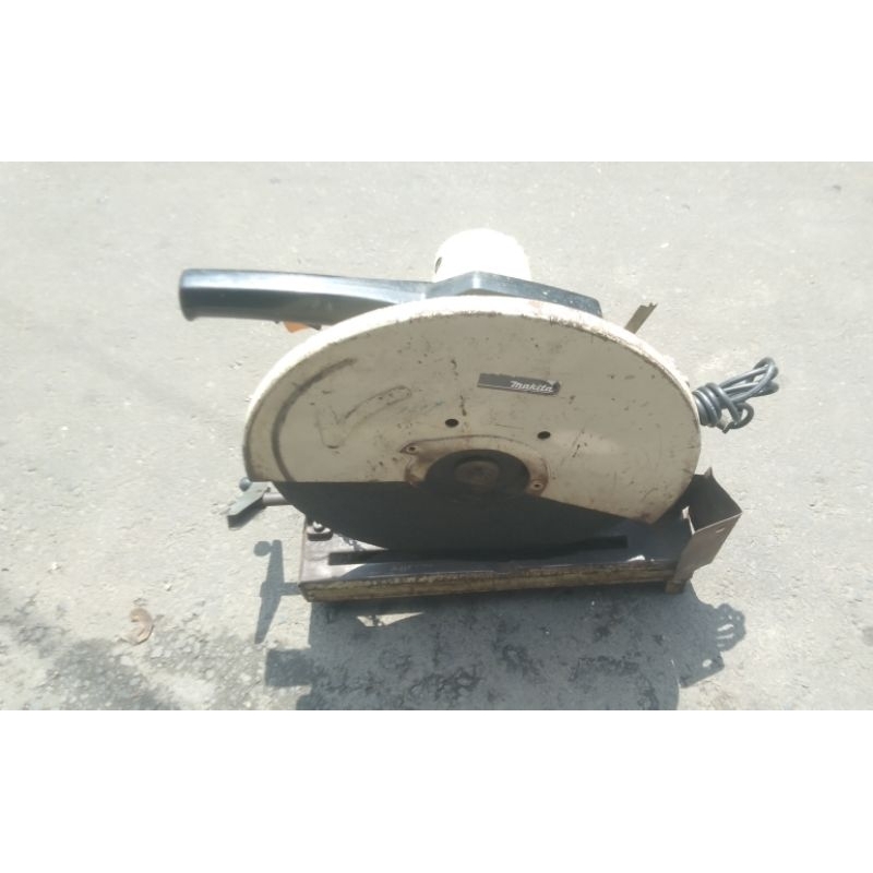 mesin potong besi 16 inchi Makita 2416S(BEKAS)
