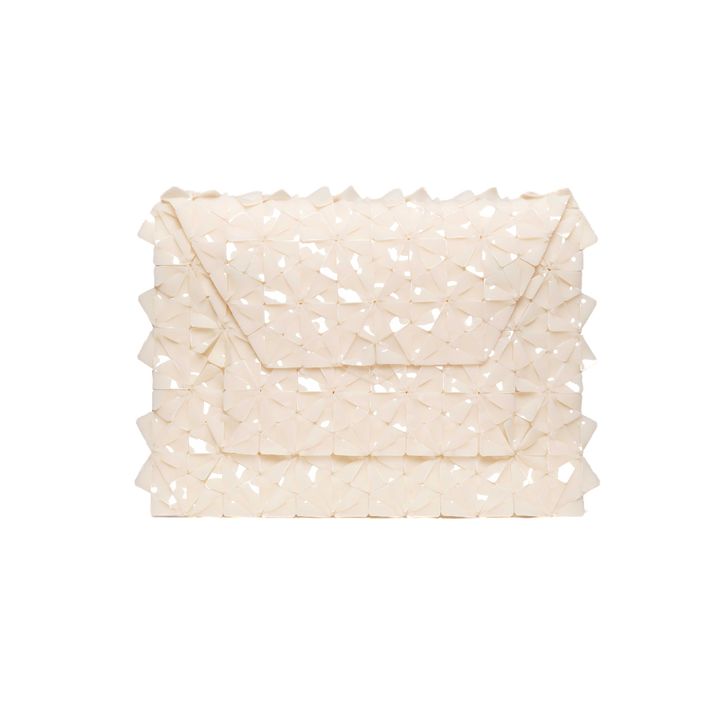 Byo Classic Clutch in White
