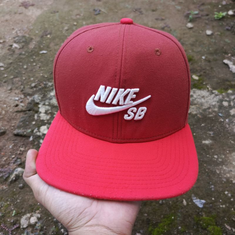 Topi Nike SB Snapback